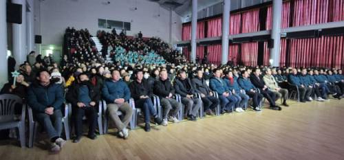 ‘2026 평창송어축제’ 폐막식이 지난 9일 평창송어종합공연체험장에서 지역 주민과 자원봉사자 등 600여 명이 참여한 가운데 열렸다.