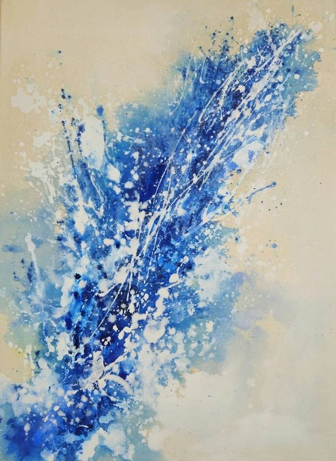 지혜영작 시원함이 흩날리는 no.2, 2026, 광목천에 혼합재료, 53.2×73cm 슬도아트 제공