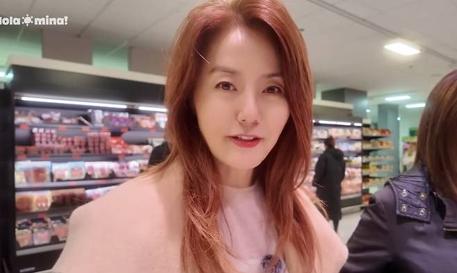 손미나가 스페인으로 이주한 근황을 전했다. 유튜브 채널 '올라미나 | Holamina' 영상 캡처