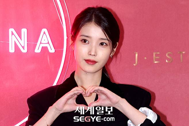 가수 아이유. 한윤종 기자