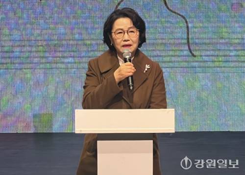 ◇(사)김유정기념사업회가 12일 춘천아트팩토리봄에서 ‘김유정 선생 탄생 118주년 기념행사’를 개최했다.