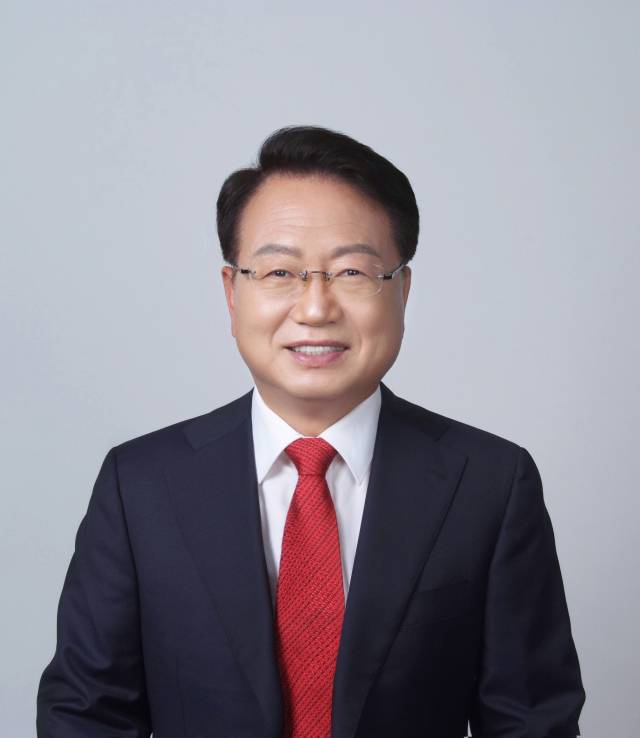-손병복(68) -국민의힘 -울진군수-계성고, 중앙대 대학원 경영학
