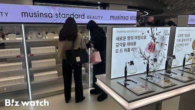 12일 현대백화점 목동점에 문을 연 무신사 스탠다드 뷰티 단독 매장. / 사진=정혜인 기자 hij@