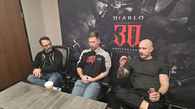 디아블로4 세계관과 아트에 대해 설명한 블리자드 디아블로4 팀 맷 번스 수석 내러티브 디자이너, 닉 칠라노 아트 디렉터, 모건 브라운 수석 퀘스트 디자이너.(사진=지딘넷코리아)