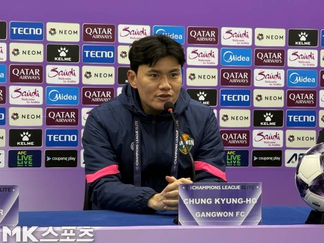 정경호 감독. 사진=김영훈 기자