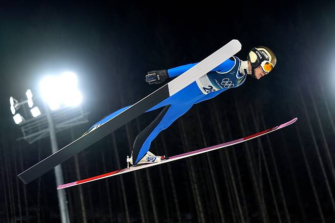 9일 핀란드 스키점프 선수의 점프 장면. [게티이미지]