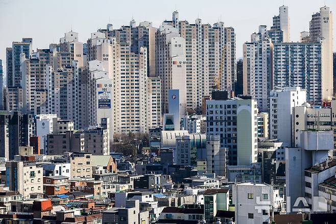 [서울=뉴시스] 정병혁 기자 = 사진은 지난 9일 서울 관악구 아파트. 2026.02.09. jhope@newsis.com