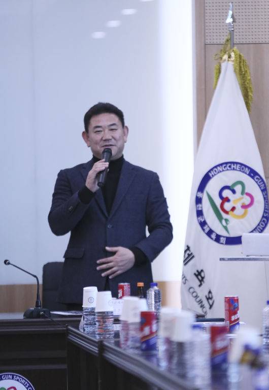 [사진] 3x3농구 발전에 힘쓰는 신은섭 홍천군체육회장 / KXO 제공