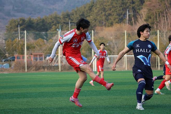 ▲ 전북 현대 성인팀 데뷔를 꿈꾸는 호남대 공격수 오정진. ⓒ한국대학축구연맹