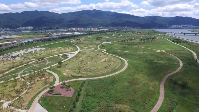 황산공원 전경.