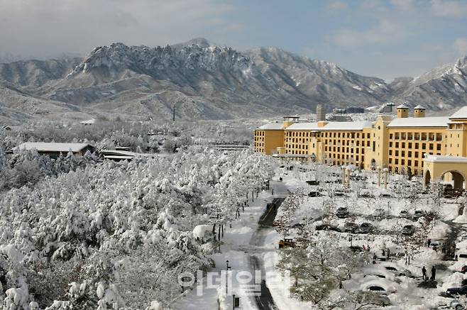 한화리조트 설악 쏘라노 겨울 전경 (사진=한화호텔앤드리조트)