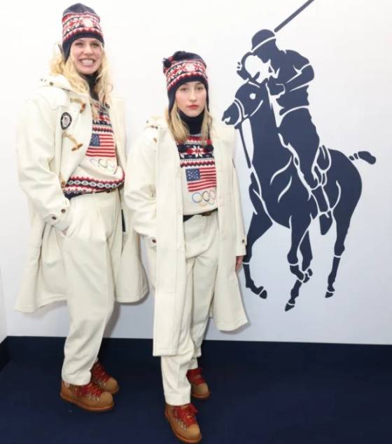 2026 밀라노·코르티나담페초 동계올림픽에 출전하는 소피아 커비(가운데). /사진=더선 갈무리