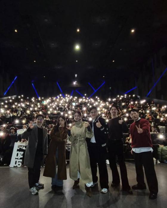 영화 '휴민트' 무대인사 〈사진=NEW 공식 계정〉