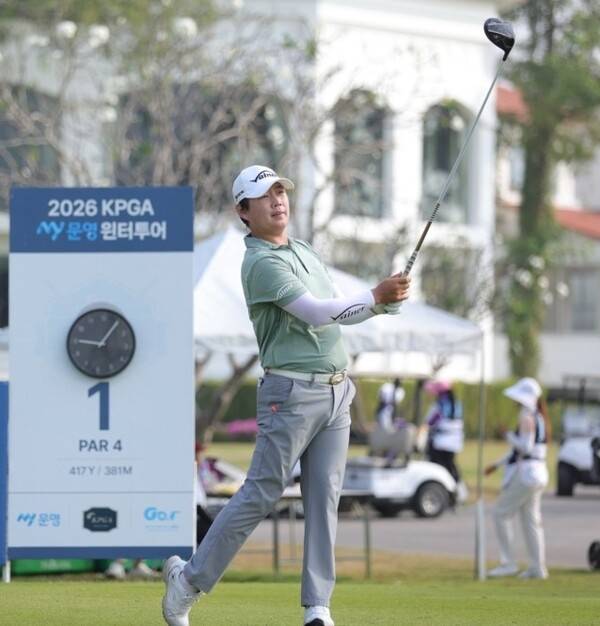 2026 한국프로골프(KPGA) MY문영 윈터투어 2회 대회 우승을 차지한 김우현 프로. 사진제공=KPGA (사진을 무단으로 사용하지 마십시오.)
