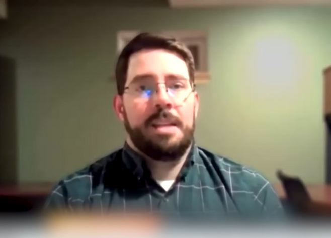 위스콘신에 거주하는 임상 시험자 크리스 머튼스 씨.