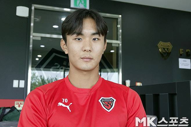 포항 스틸러스 미드필더 황서웅. 사진=이근승 기자