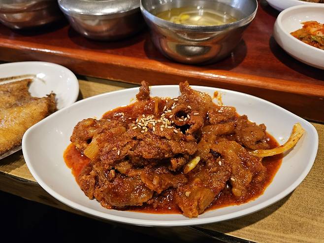 청담골 제육볶음