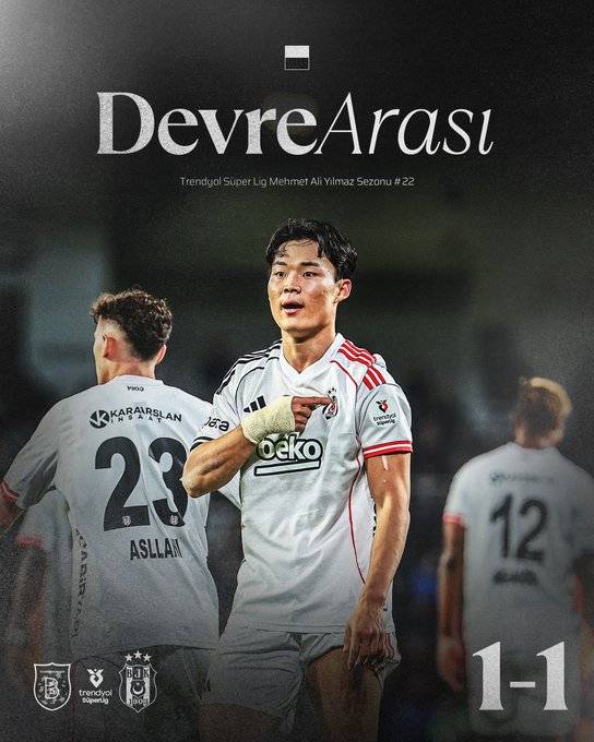 오현규(가운데)가 16일(한국시간) 튀르키예 이스탄불의 바샥셰히르 파티흐 테림 스타디움에서 열린 2025~2026시즌 쉬페르리그 22라운드 경기 중 득점을 터트리고 세리머니하고 있다. /사진=베식타시 공식 사회관계망서비스(SNS)