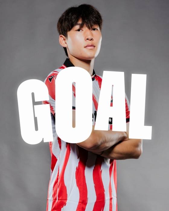 23일(한국시간) 영국 레스터 킹파워 스타디움에서 열린 2025~2026시즌 잉글랜드챔피언십(2부리그) 16라운드에서 득점을 터트린 배준호. /사진=스토크 시티 공식 사회관계망서비스(SNS)