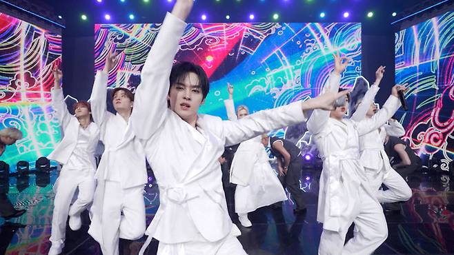 스트레이 키즈 ‘설빔’ 사진|KBS