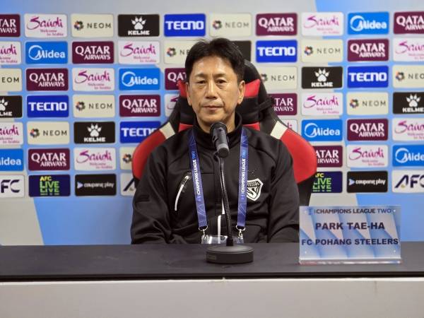 지난 12일 포항 박태하 감독이 감바 오사카와의 1차전을 앞두고 가진 기자회견에서 말하고 있다. 사진=포항스틸러스 제공