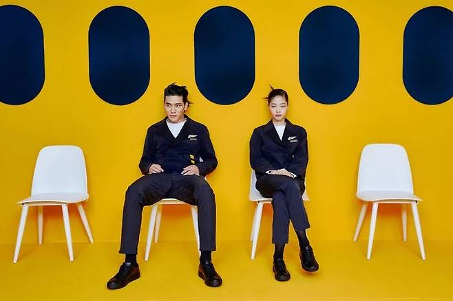 에어로케이항공 객실 승무원들이 젠더리스 유니폼을 착용했다. / 사진=에어로케이항공 제공