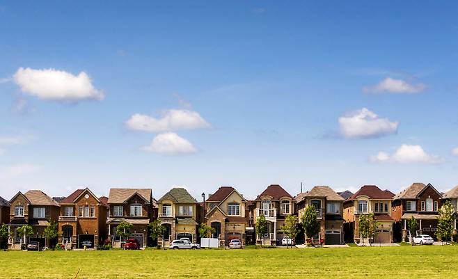 캐나다 온타리오주 토론토 북쪽에 위치한 본(Vaughan) 교외 지역의 주택 모습. (사진=로이터)