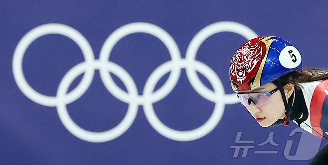 쇼트트랙 대표팀 최민정이 11일(현지시간) 이탈리아 밀라노 아이스 스케이팅 아레나에서 공식 훈련을 하고 있다. 2026.2.11 ⓒ 뉴스1 김진환 기자