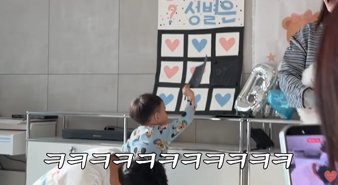 사진=유튜브 채널 ‘리쥬라이크’