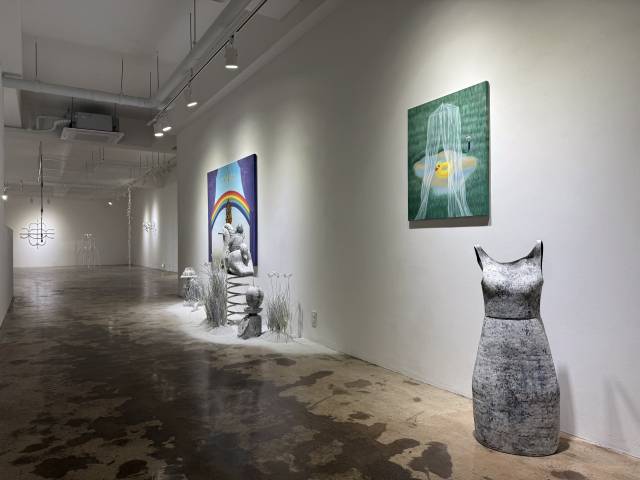 'The Time of Hands: 손의 시간 PART. 2' 전시 전경. 정인혜 작가 작품. 리나갤러리 부산 제공