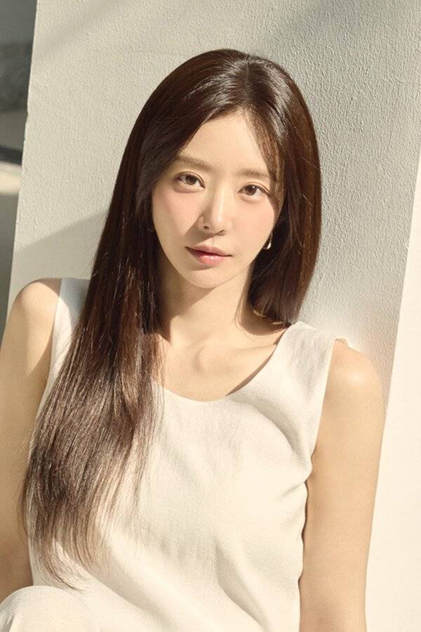 tvN '스프링 피버'에 출연한 배우 이주빈&nbsp;ⓒ키이스트