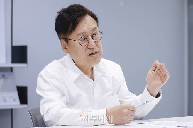 김흥태 이뮨온시아 대표이사가 최근 서울 강서구 이뮨온시아에서 이투데이와 인터뷰를 하고 있다. 조현호 기자 hyunho@
