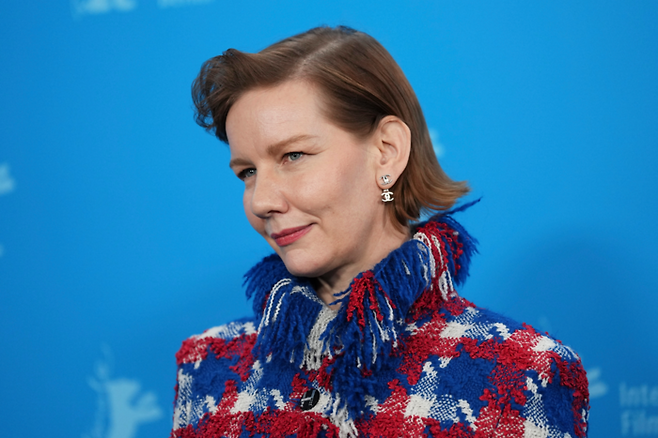 올해 2026년 베를린영화제에서 최고의 평가를 받은 영화 ‘로즈’에서 열연한 배우 산드라 휠러. 산드라 휠러는 2023년 칸영화제 황금종려상 수상작 ‘추락의 해부’와 같은 해 심사위원대상을 받은 ‘존 오브 인터레스트’에서 동시 주연을 맡은 세계 최정상급 배우입니다. [로이터·연합뉴스]