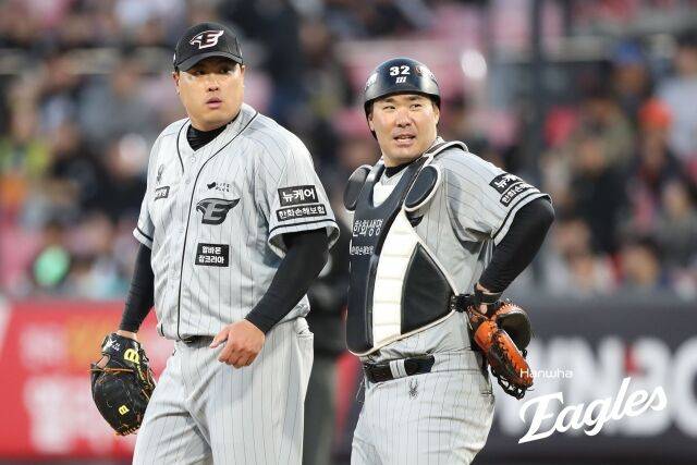 류현진과 이재원./한화 이글스