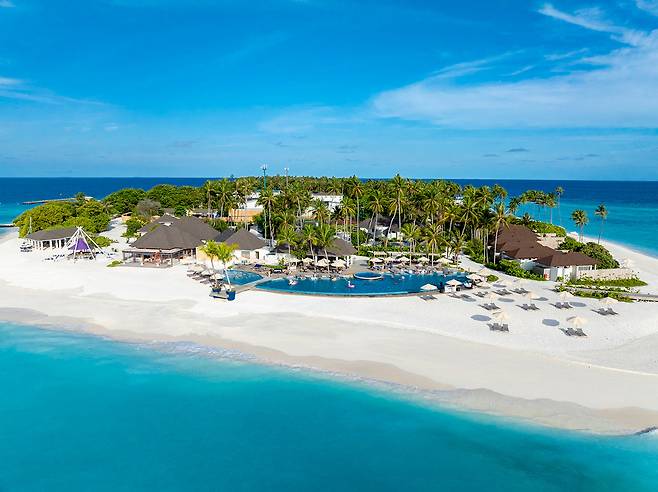 해양 생태계 보호구역 바 아톨에 위치한 리조트 아바니+파레스 전경. 사진제공|팜투어
