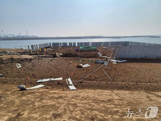 당진 석문면 폭발사고 현장. (당진소방서 제공, 재판매 및 DB금지) /뉴스1