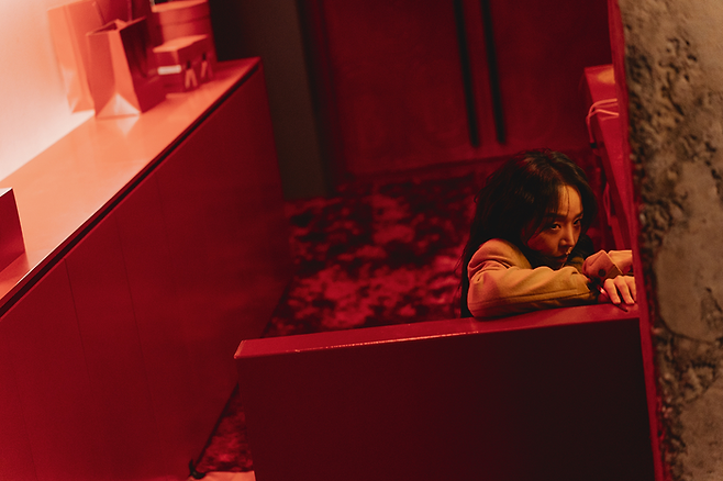 넷플릭스 오리지널 시리즈 ‘레이디 두아’ 리뷰. 사진| 넷플릭스