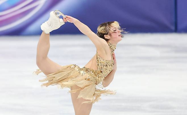 미국 피겨 알리사 리우가 19일(현지시간) 이탈리아 밀라노 아이스스케이팅 아레나에서 열린 2026 밀라노 코르티나담페초 동계올림픽 피겨 스케이팅 여자 싱글 프리 스케이팅에서 연기를 펼치고 있다. 김종호 기자