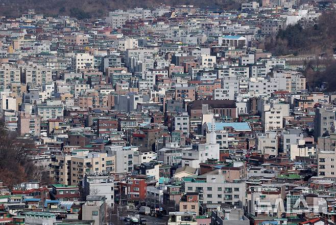 [서울=뉴시스] 김진아 기자 = 사진은 19일 서울 시내 주택가. 2026.01.19. bluesoda@newsis.com