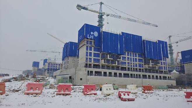 합강동 하계 유니버시아드대회 선수촌 아파트 전경. 사진=이희택 기자.