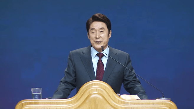 신사도 운동으로 의혹을 받아 온 용인 기쁨의교회가 교단 탈퇴 12년 만에 예장합신에 재가입했다. 기쁨의교회 유튜브 갈무리