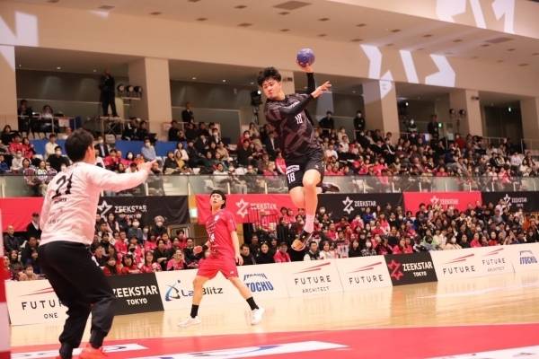 사진 2025/26 시즌 일본 남자 핸드볼 리그 H 브레이브 킹스와 지크스타 도쿄 경기 모습, 사진 출처=브레이브 킹스