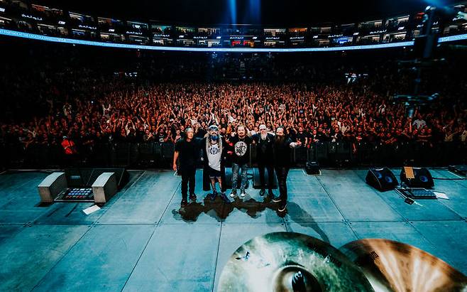 [서울=뉴시스] 드림시어터 두바이 공연. (사진 = Wolfe eliot·프라이빗 커브 제공) 2026.02.21. photo@newsis. *재판매 및 DB 금지