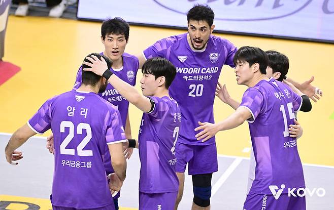 [서울=뉴시스] 남자 프로배구 우리카드. (사진=KOVO 제공)> 202602.21. *재판매 및 DB 금지