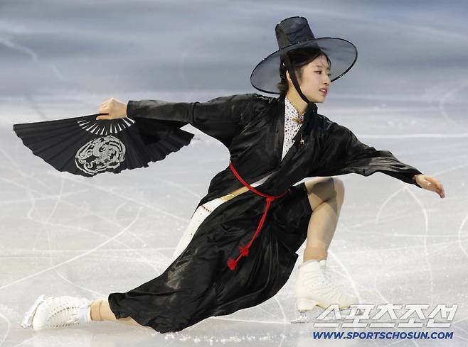 22일(한국시간) 이탈리아 밀라노 스피드스케이팅 아레나에서 밀라노동계올림픽 피겨 갈라쇼가 열렸다. 연기를 펼치고 있는 이해인. 밀라노(이탈리아)=송정헌 기자songs@sportschosun.com/2026.02.22/