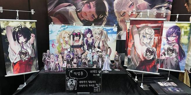 게임 시연 외에도 다양한 굿즈로 채워진 인디게임 특별존