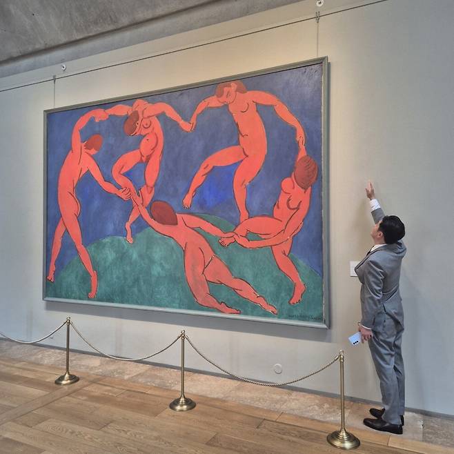에르미타주 박물관에 전시된 앙리 마티스의 '춤'.