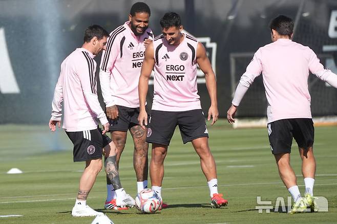 [포트 로더데일=AP/뉴시스] 미국 프로축구 메이저리그사커(MLS) 인터 마이애미의 리오넬 메시. 2026.02.04.