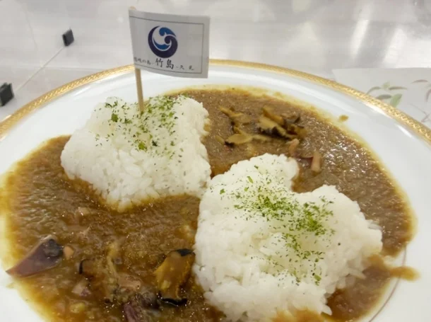 일본 시마네현청 지하 식당에서 19일~20일 양일간 판매하는 ‘다케시마 카레’. 서경덕 교수 SNS 캡처