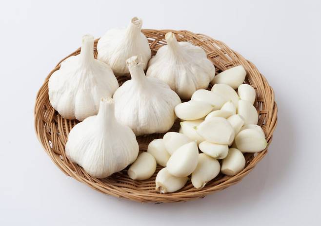 마늘의 알리신은 염증을 없애는 데 도움을 준다. 사진=클립아트코리아
